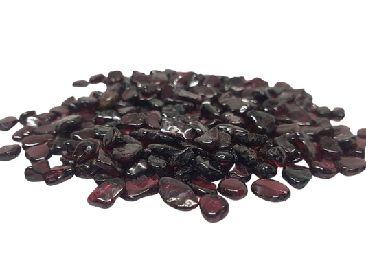 chips granate mineral